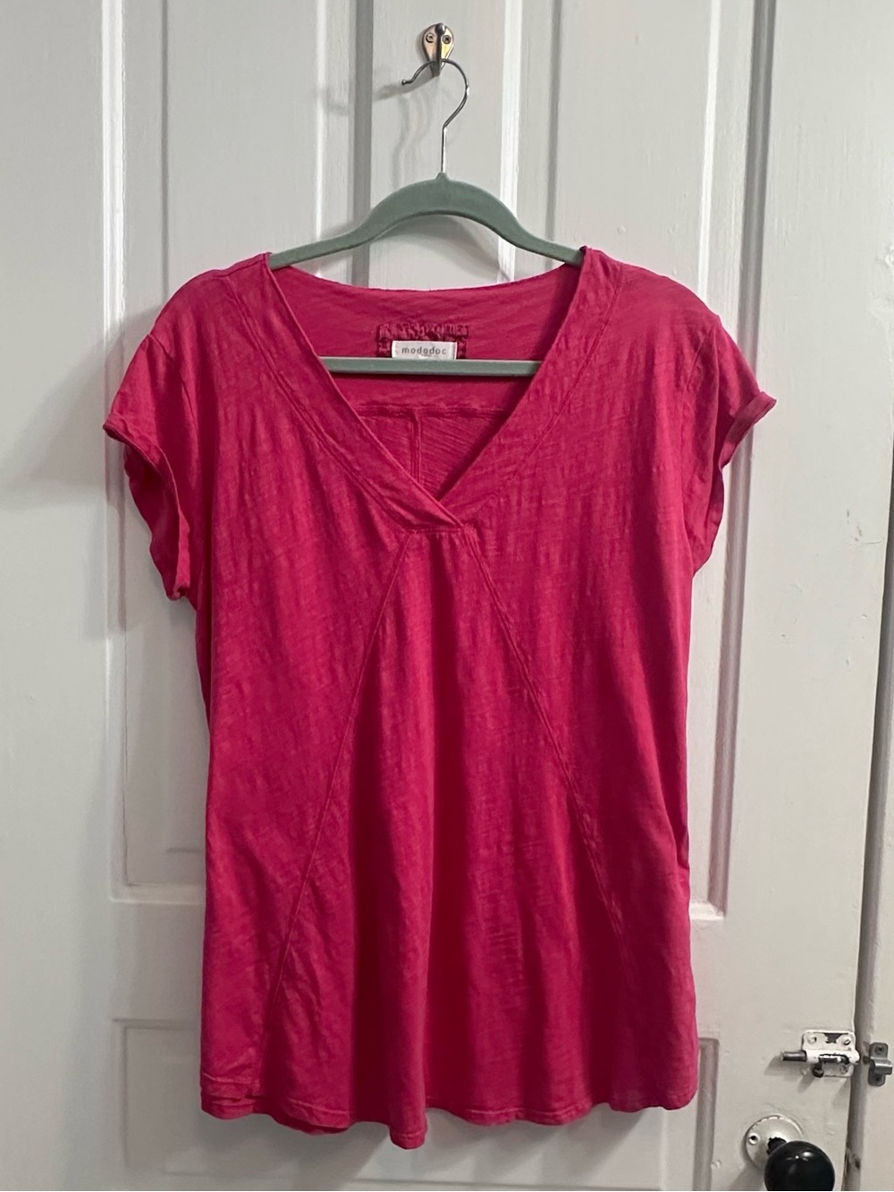 Like New! Sundance Mod-o-doc “Everyday Essential Tee” in Raspberry (L) - Picture 3 of 6